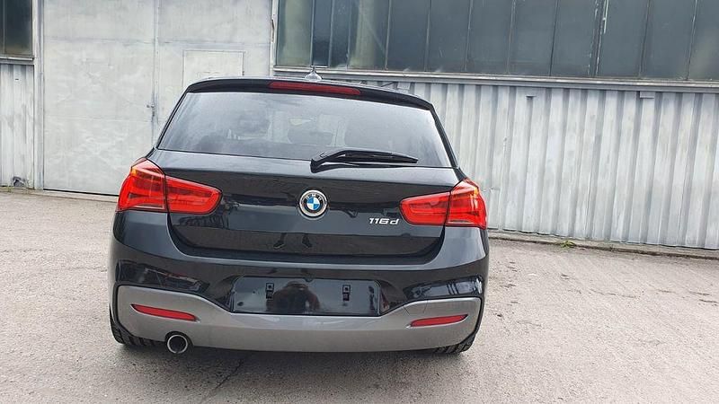 Second-hand BMW 116 Performance 116 CP (85 kW) 2019 Negru Hatchback