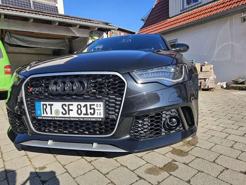 Schwarz Gebraucht 2014 Audi RS6 Ambiente Kombi | 39.999 € (Etwas zu teuer) - Bild 1/4
