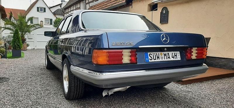 Gebraucht Mercedes 380 SE 204 PS (150 kW) 1981 Blau Limousine