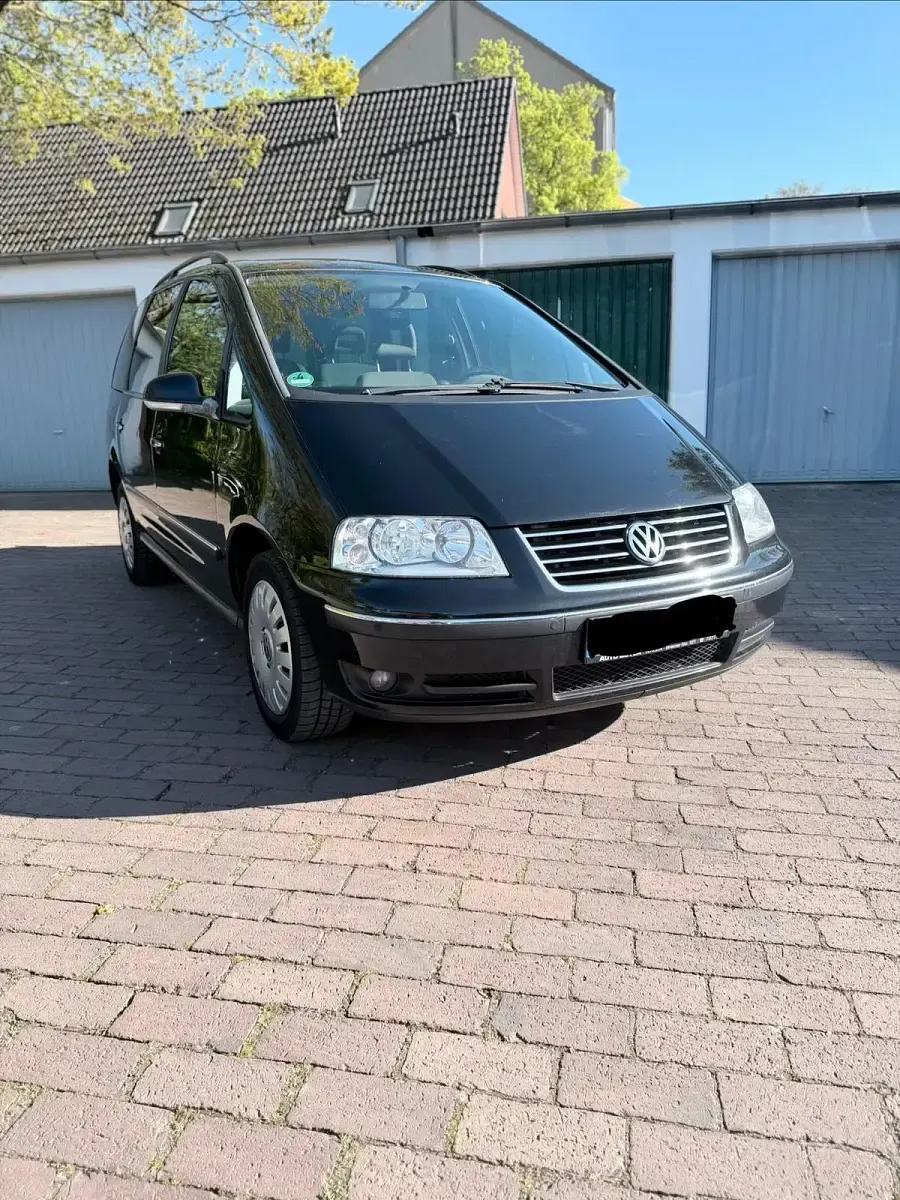 Gebraucht VW Sharan 150 PS (110 kW) 2009 Schwarz Van / Kleinbus