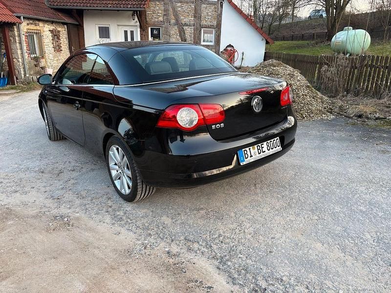 Gebraucht VW Eos 150 PS (110 kW) 2006 Schwarz Cabrio