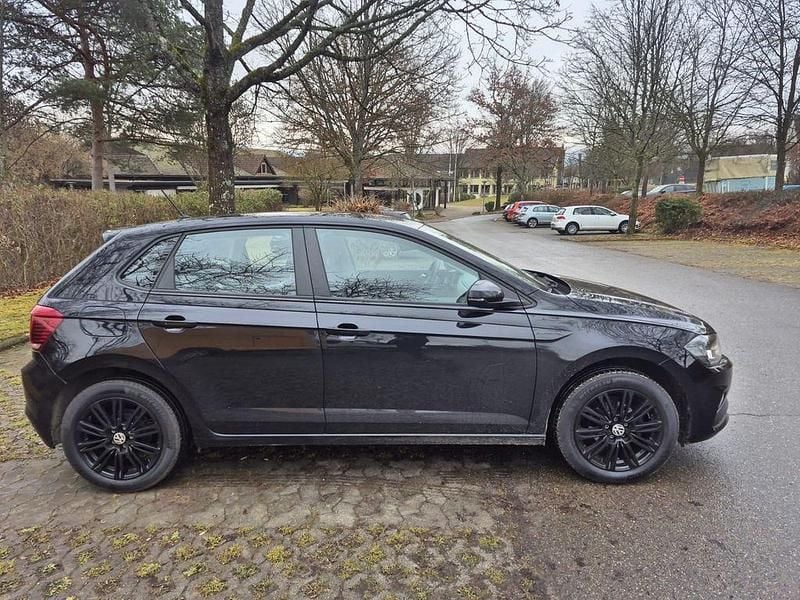 Gebraucht VW Polo 80 PS (58 kW) 2020 Schwarz Kleinwagen