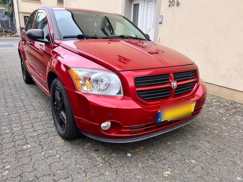 Rot Gebraucht 2008 Dodge Caliber SXT SUV | 5.700 € (Etwas zu teuer) - Bild 1/4