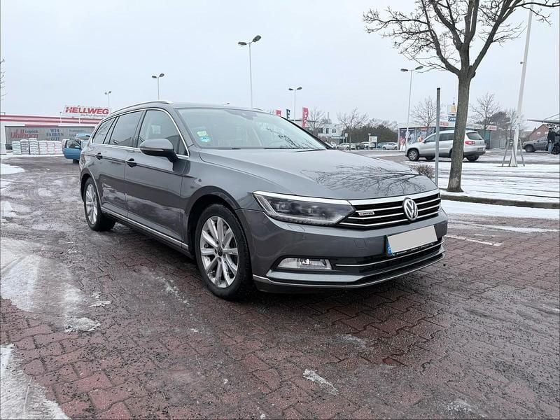 Gebraucht VW Passat Highline 239 PS (175 kW) 2016 Grau Kombi