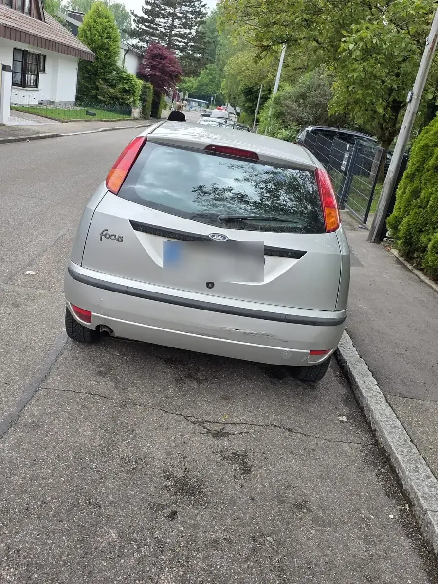 Usata Ford Fiesta 116 CV (85 kW) 2003 Grigio Utilitaria