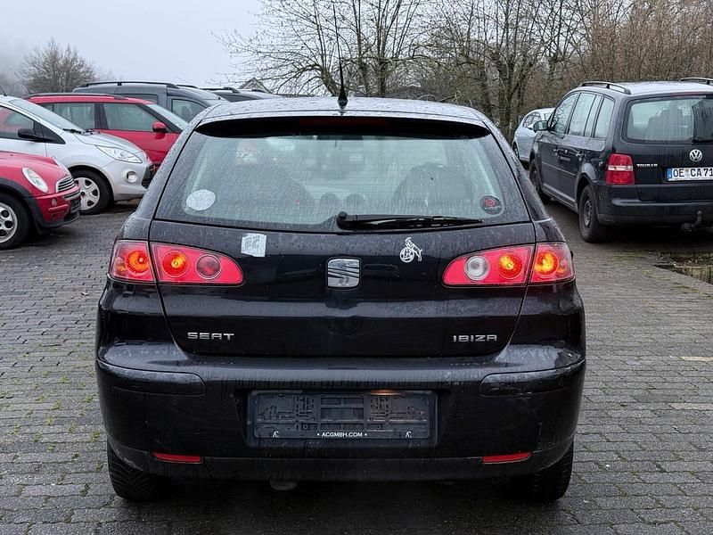Gebraucht Seat Ibiza 75 PS (55 kW) 2004 Schwarz Kleinwagen