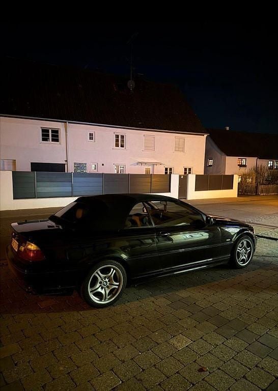 Gebraucht BMW 318 Cabriolet 143 PS (105 kW) 2002 Schwarz Cabrio