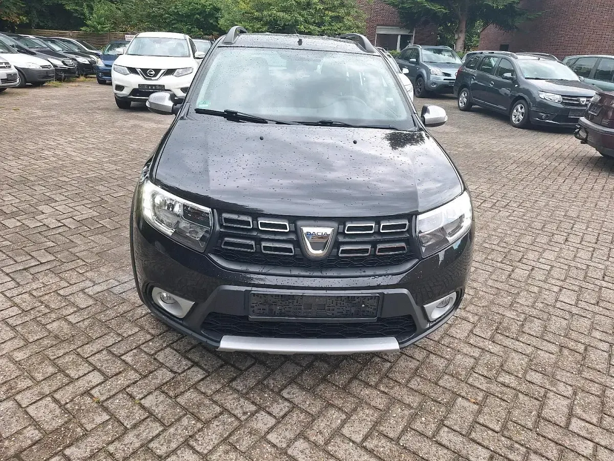 Gebraucht Dacia Logan 89 PS (65 kW) 2019 Schwarz Kombi