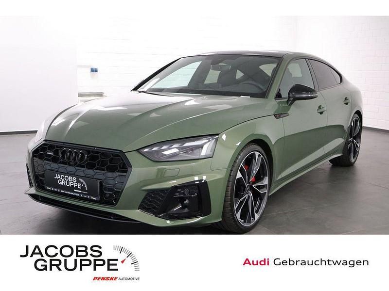 Grün Gebraucht 2024 Audi A5 Sportback S-Line Kleinwagen | 47.960 € (Teuer) - Bild 1/4