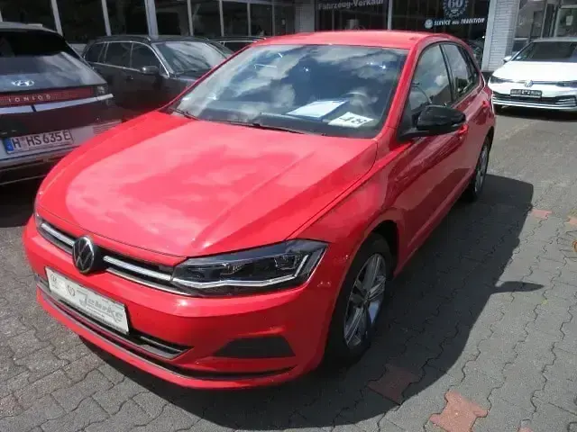 Gebraucht VW Polo Beats 116 PS (85 kW) 2021 Flashrot Limousine