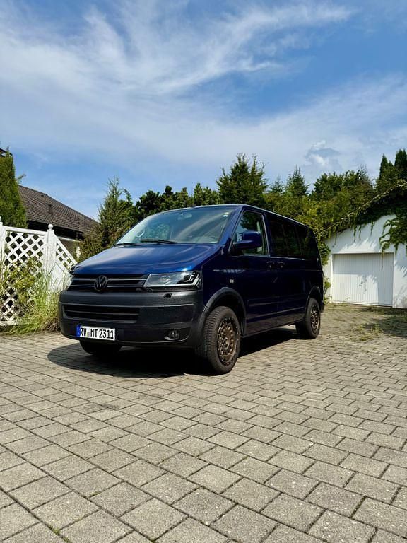 Blau Gebraucht 2003 VW T5 Van | 22.999 € - Bild 1/4