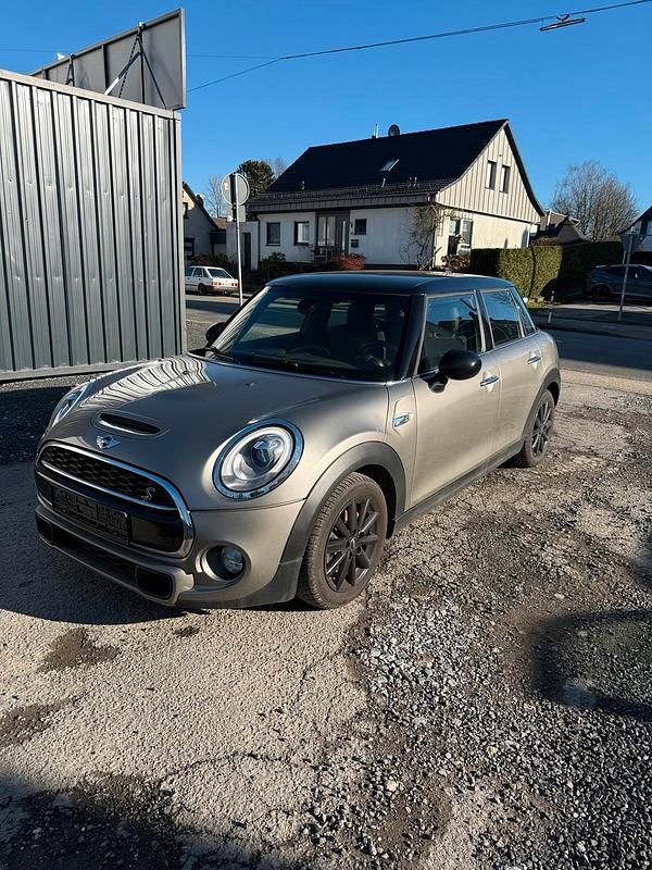 Gebraucht Mini Cooper S 192 PS (141 kW) 2017 Andere farben Kleinwagen