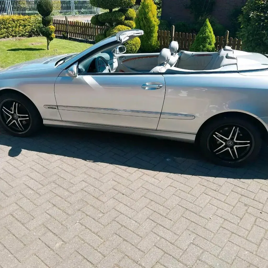 Gebraucht Mercedes CLK200 163 PS (119 kW) 2004 Silber Cabrio