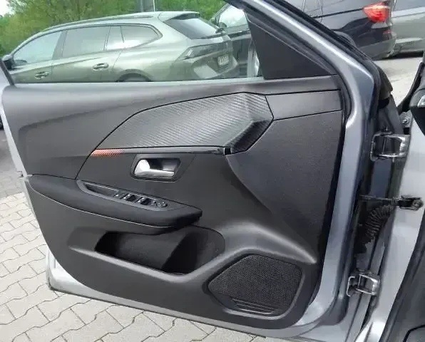 Gebraucht Peugeot 208 Active 2022 Silber Kleinwagen