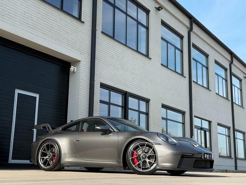 Grau Gebraucht 2021 Porsche 992 | 184.950 € (Superpreis) - Bild 1/4