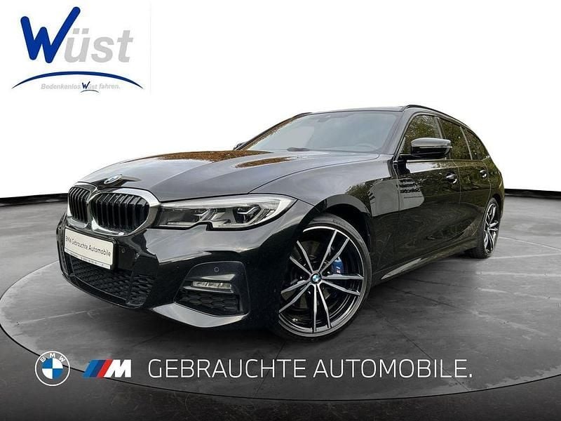 Saphirschwarz Gebraucht 2020 BMW 330 M Sport Kombi | 31.870 € (Guter Preis) - Bild 1/4