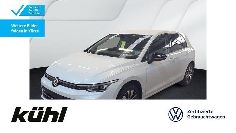 Oryxweiß perlmutteffekt Gebraucht 2025 VW Golf VIII Goal Limousine | 29.690 € (Guter Preis) - Bild 1/2
