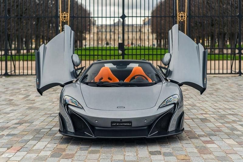 Gebraucht McLaren 675LT 674 PS (495 kW) 2017 Silber Cabrio