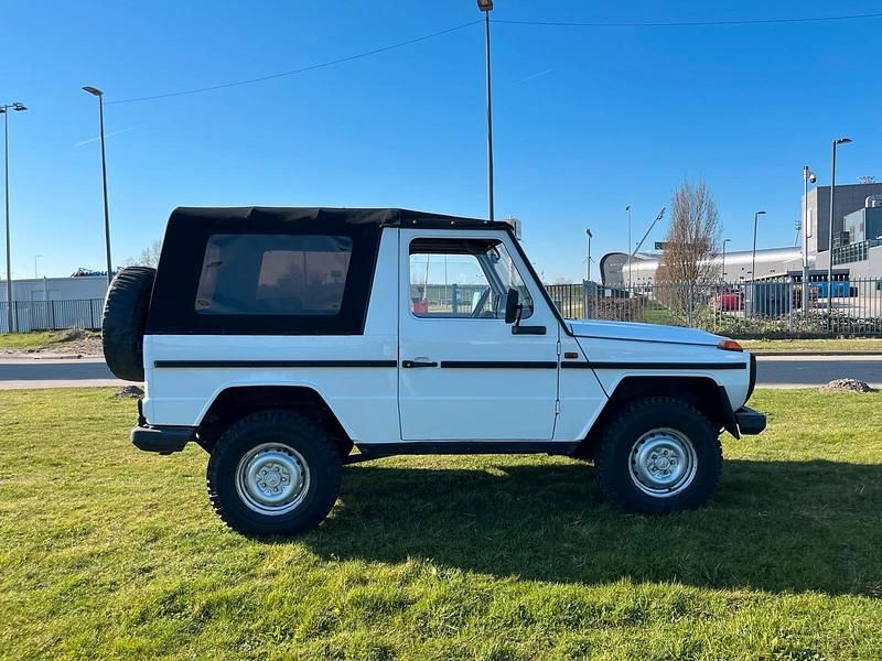 Gebraucht Mercedes G230 88 PS (64 kW) 1981 Weiß SUV
