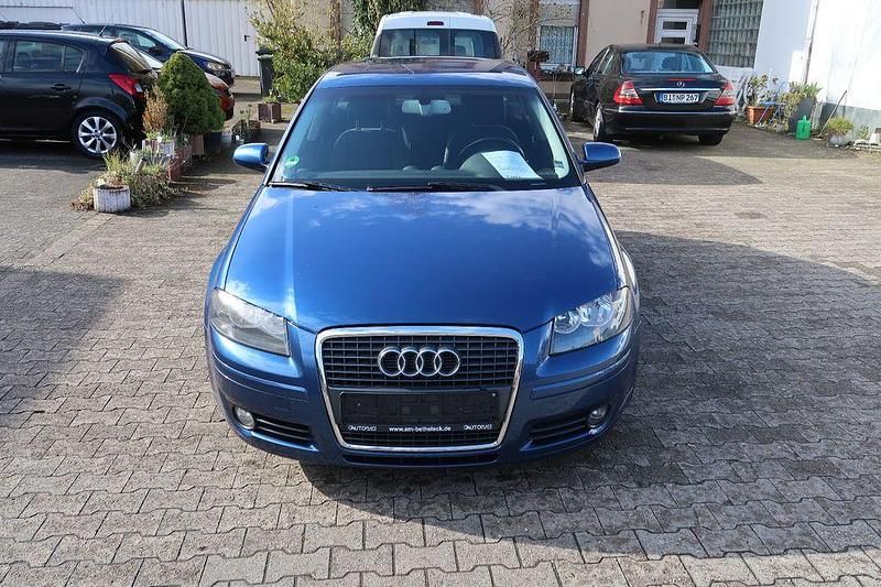 Gebraucht Audi A3 Ambiente 160 PS (117 kW) 2008 Blau Kleinwagen