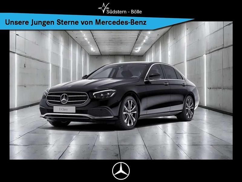 Unilack schwarz Gebraucht 2021 Mercedes E300 Avantgarde Limousine | 36.440 € (Fairer Preis) - Bild 1/4