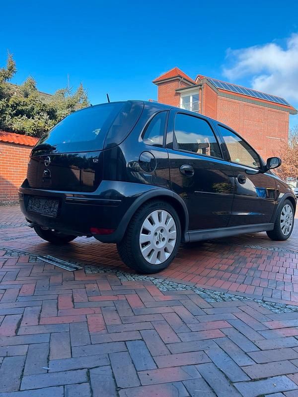 Gebraucht Opel Corsa 75 PS (55 kW) 2004 Schwarz Kleinwagen