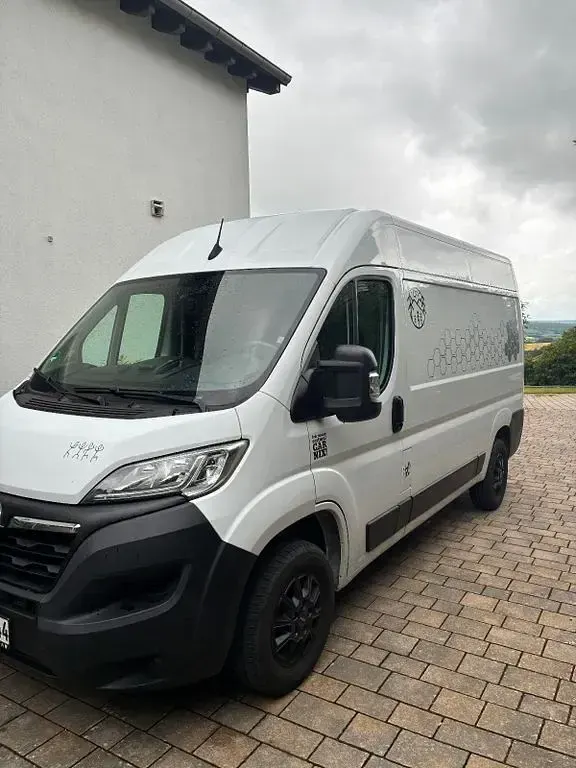 Gebraucht Opel Movano 140 PS (102 kW) 2022 Weiß Van