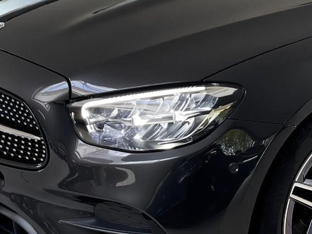 Grau Gebraucht 2024 Mercedes E220 AMG Limousine | 45.880 € (Guter Preis) - Bild 1/4