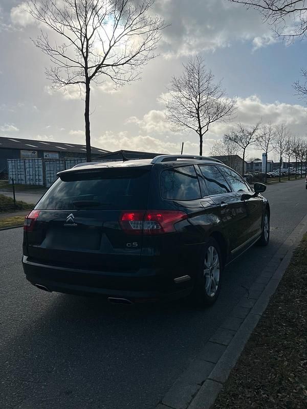 Gebraucht Citroën C5 241 PS (177 kW) 2013 Schwarz Kombi