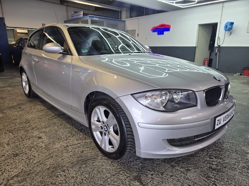 Silber Gebraucht 2008 BMW 116 Advantage Kleinwagen | 2.800 € (Fairer Preis) - Bild 1/4
