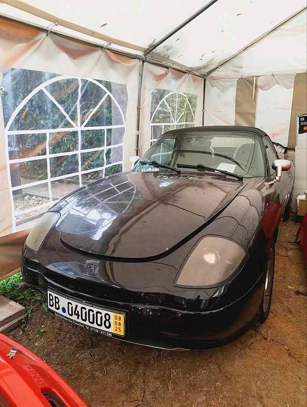 Schwarz Gebraucht 2002 Fiat Barchetta Cabrio | 1.500 € - Bild 1/4