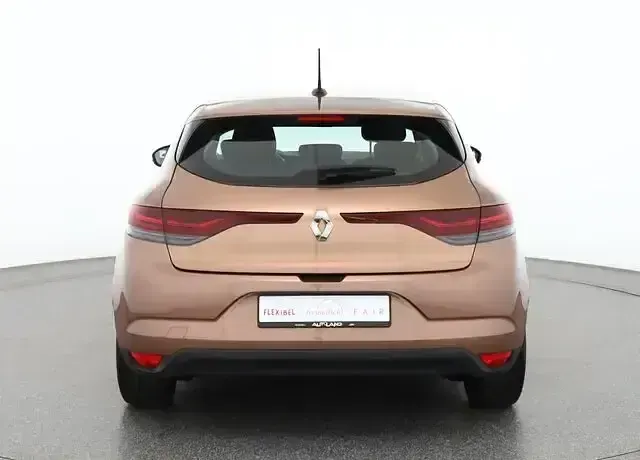 Gebraucht Renault Mégane II 116 PS (85 kW) 2021 Braun Limousine