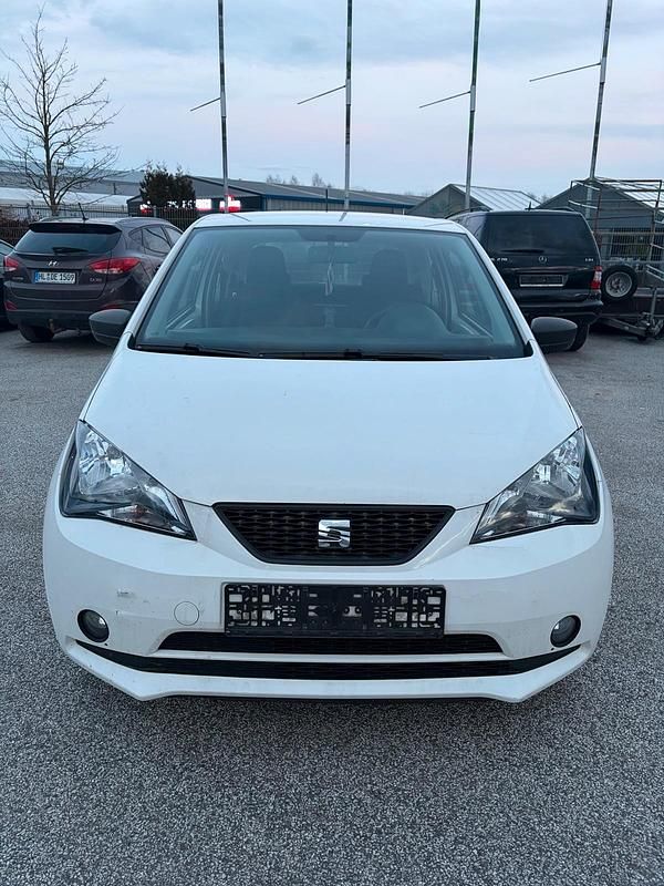 Gebraucht Seat Mii 75 PS (55 kW) 2014 Weiß Kleinwagen