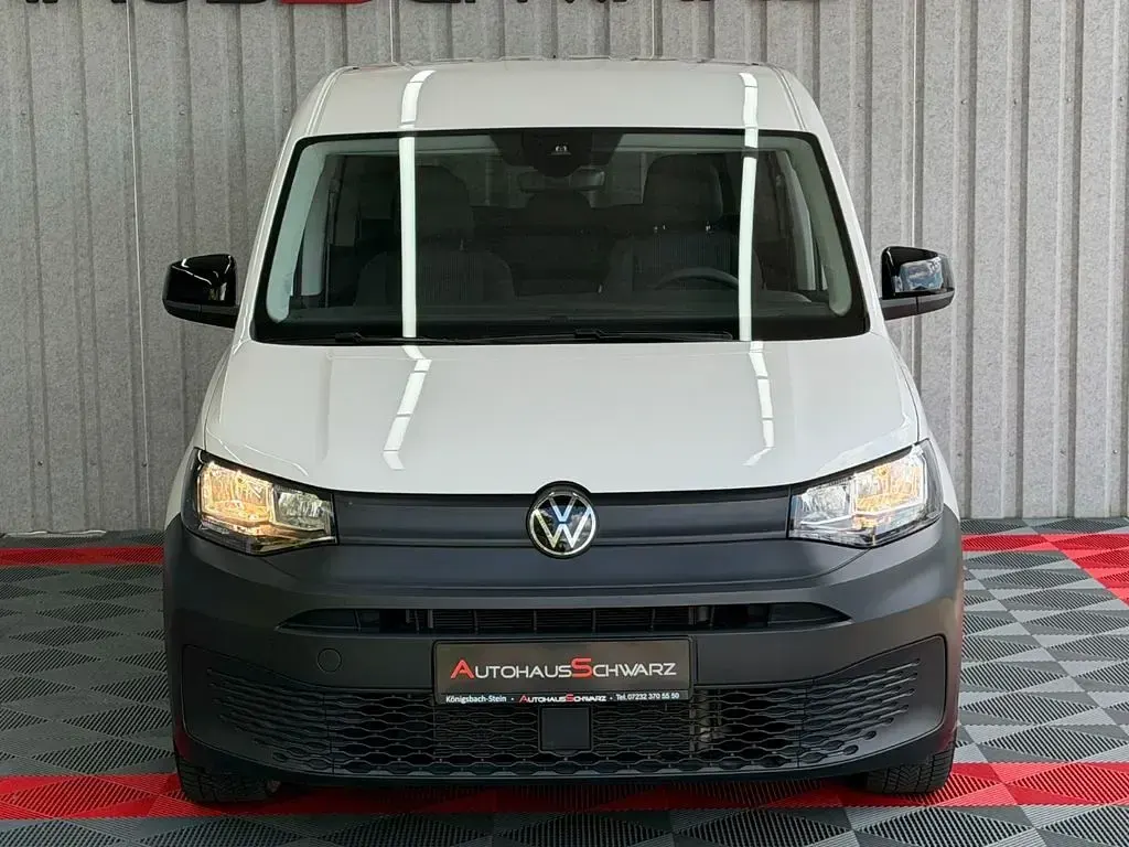 Gebraucht VW Caddy 102 PS (75 kW) 2025 Candyweiß Van / Kleinbus