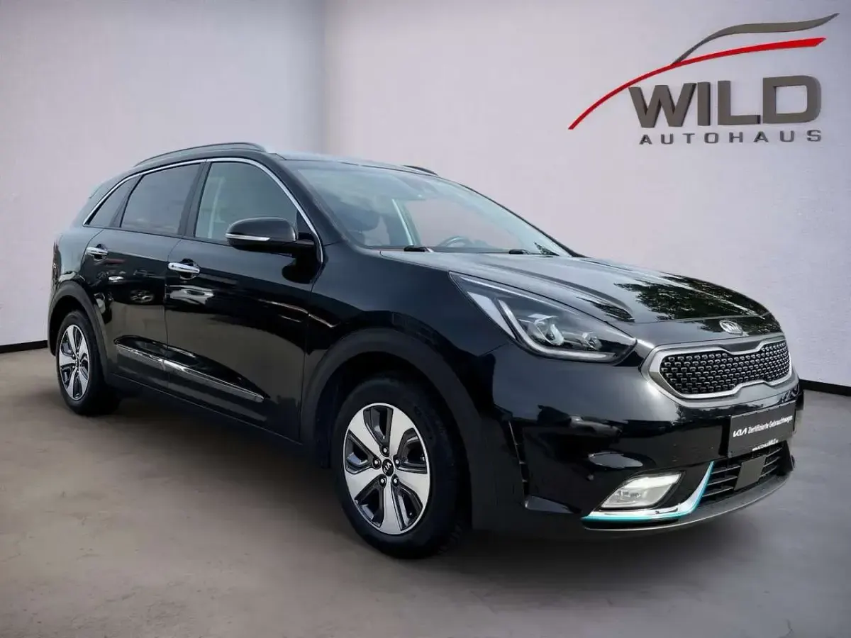 Gebraucht Kia Niro Spirit 141 PS (103 kW) 2019 (abp) auroraschwarz met. SUV