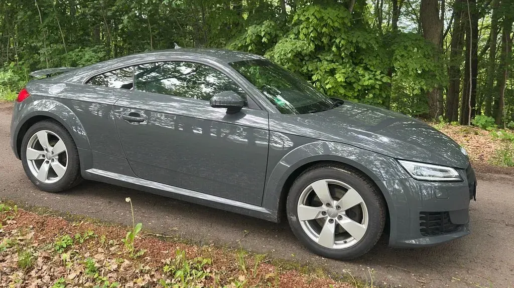 Occasion Audi TT Ambiente 179 ch (131 kW) 2017 Gris Coupé