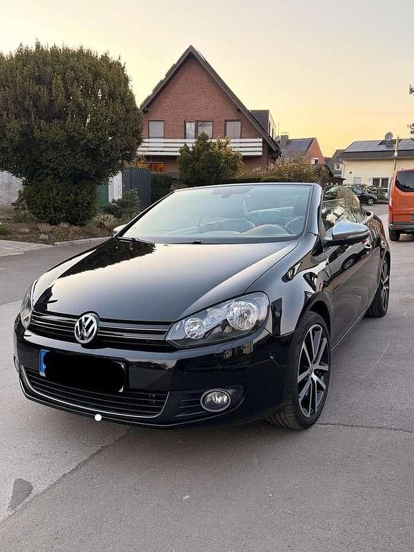 Gebraucht VW Golf Cabriolet Karmann 105 PS (77 kW) 2015 Schwarz Cabrio