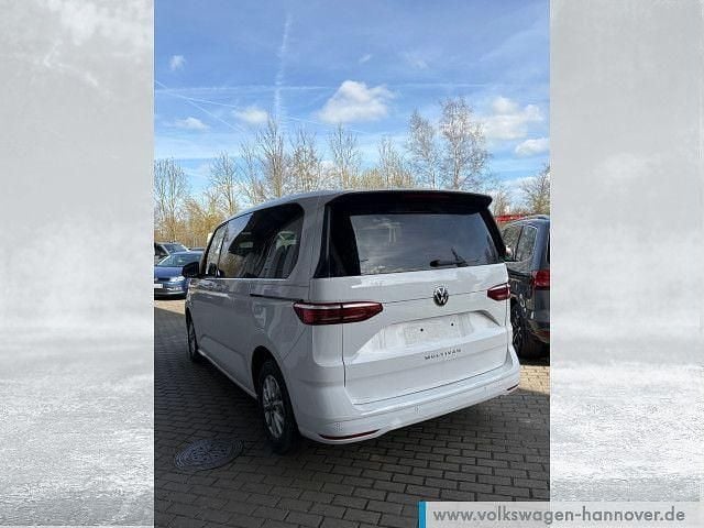 Gebraucht VW Multivan Life 150 PS (110 kW) 2023 Candyweiß Van