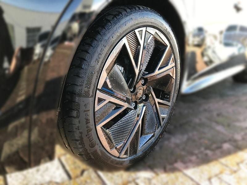 Gebraucht Renault Clio V Esprit Alpine 109 PS (80 kW) 2025 Black pearlschwarz metallic Limousine