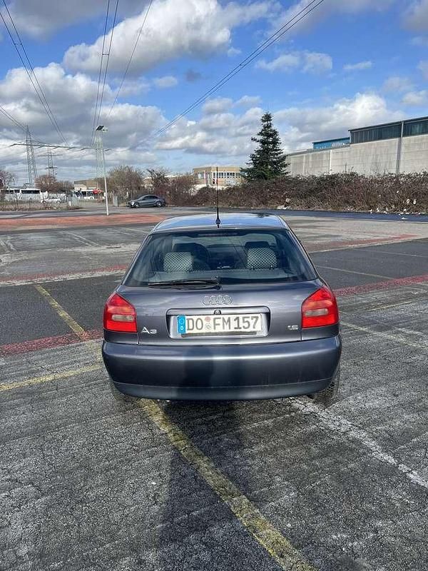 Gebraucht Audi A3 Ambiente 101 PS (74 kW) 2000 Grau Kleinwagen