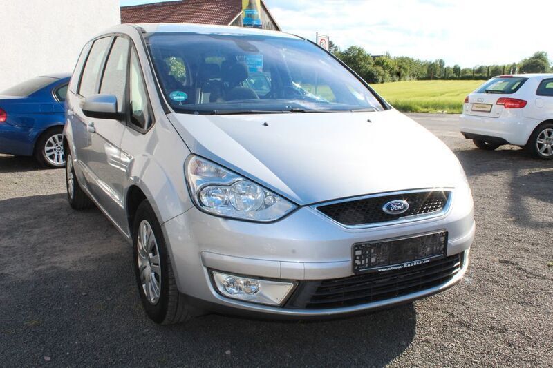 Silber Gebraucht 2008 Ford Galaxy Trend Van / Kleinbus | 2.980 € (Fairer Preis) - Bild 1/4