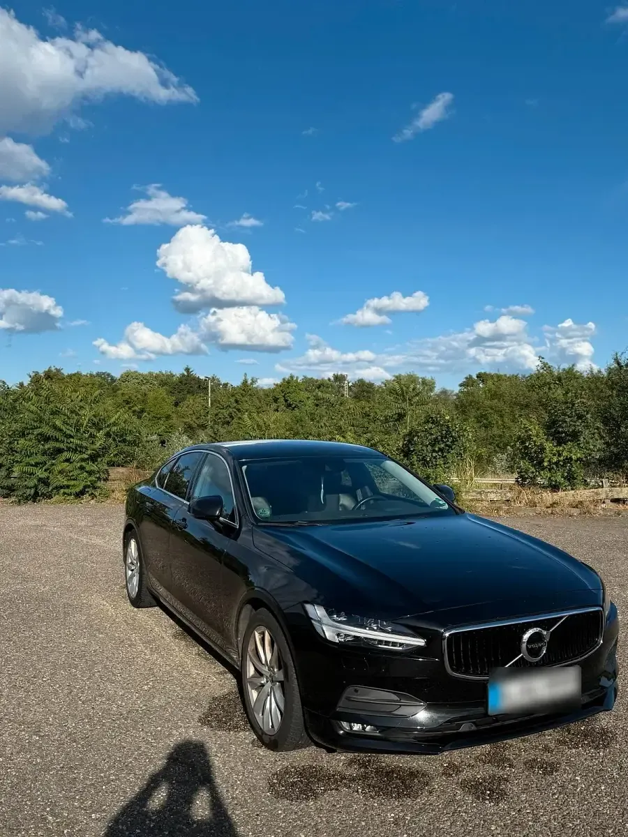 Gebraucht Volvo S90 150 PS (110 kW) 2018 Schwarz Limousine