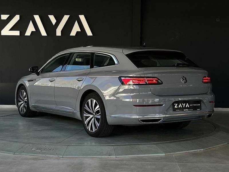Occasion VW Arteon Elegance 200 ch (147 kW) 2023 Gris Break