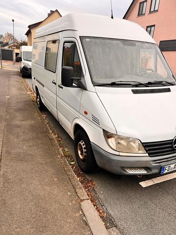 Weiß Gebraucht 2002 Mercedes Sprinter Van | 3.899 € - Bild 1/4