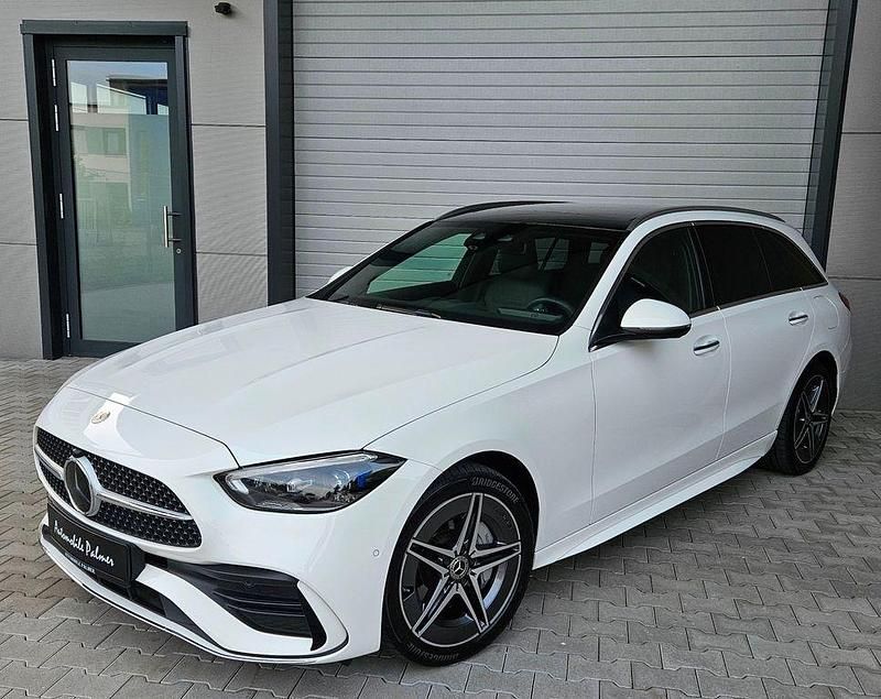Weiß Gebraucht 2023 Mercedes C300e AMG line Limousine | 39.990 € (Guter Preis) - Bild 1/4
