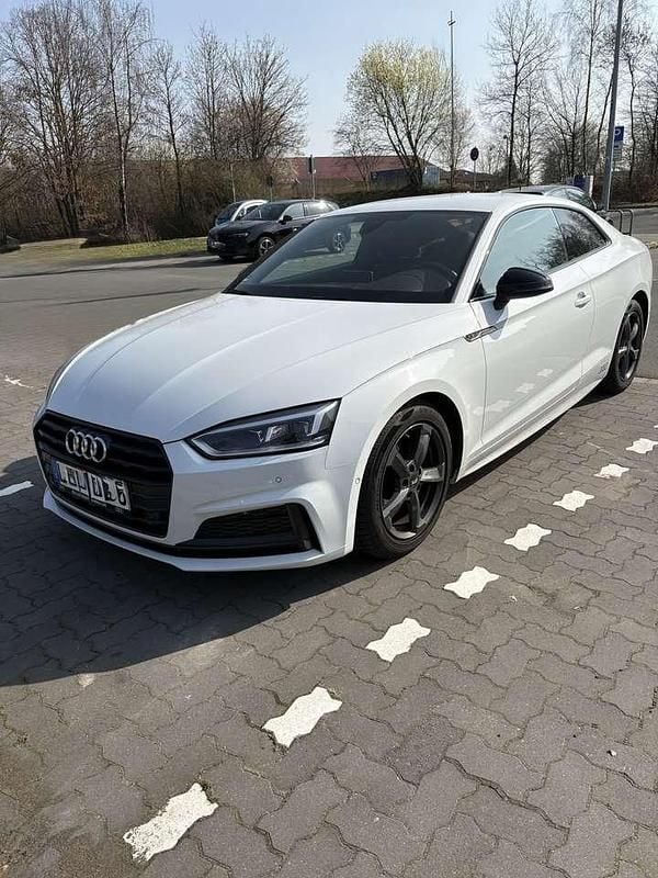 Gebraucht Audi A5 S-Line 190 PS (139 kW) 2019 Weiß Coupé