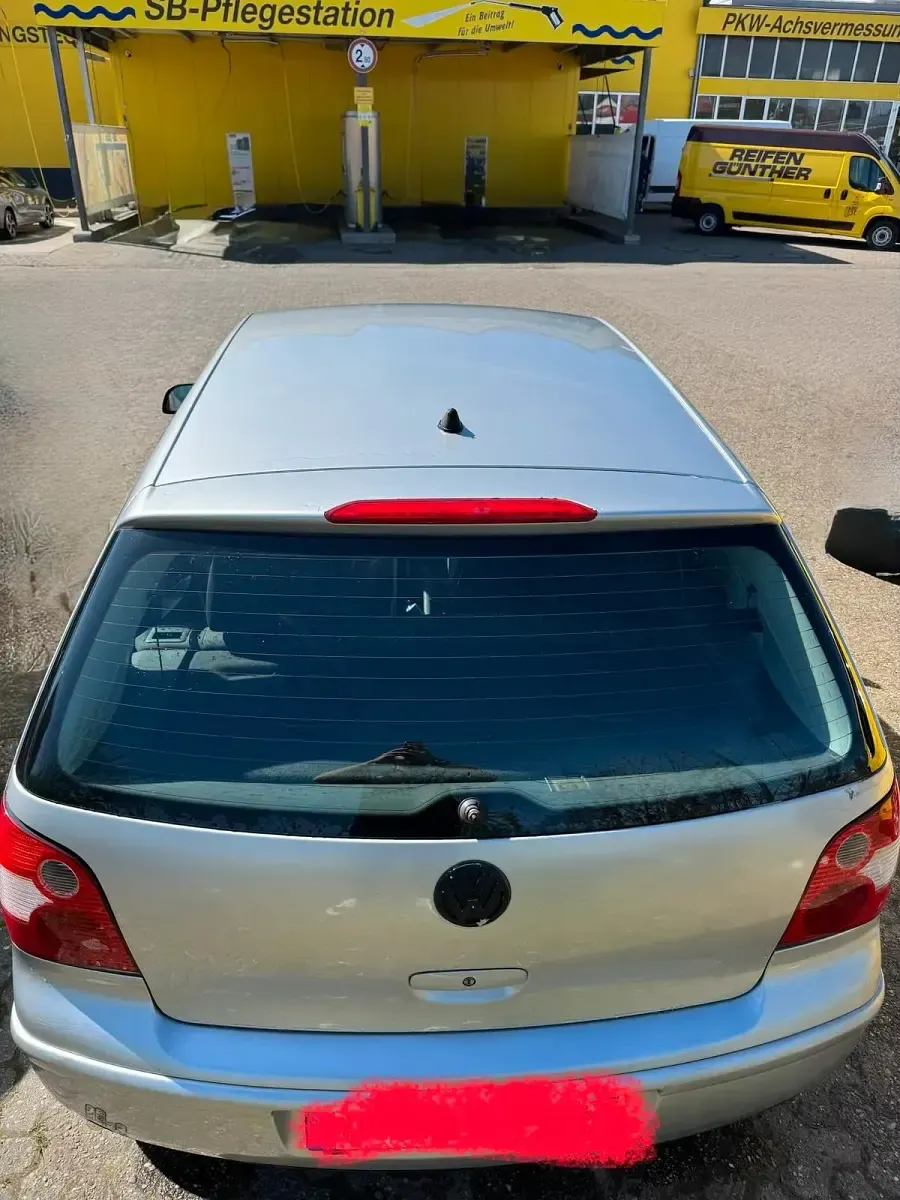 Używany VW Polo 75 KM (55 kW) 2004 Srebrny Hatchback