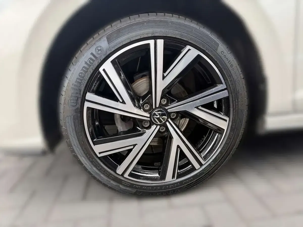 Gebraucht VW Polo R-line 95 PS (69 kW) 2024 Grau Kleinwagen