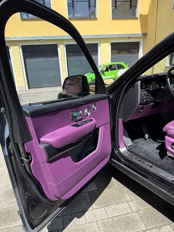 Gebraucht Rolls Royce Cullinan 600 PS (441 kW) 2021 Schwarz SUV