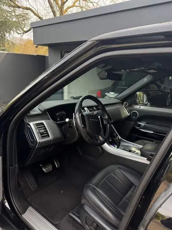 Gebraucht Land Rover Range Rover 300 PS (220 kW) 2019 Schwarz SUV